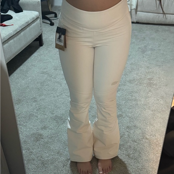 The North Face Snoga pant in gardenia white